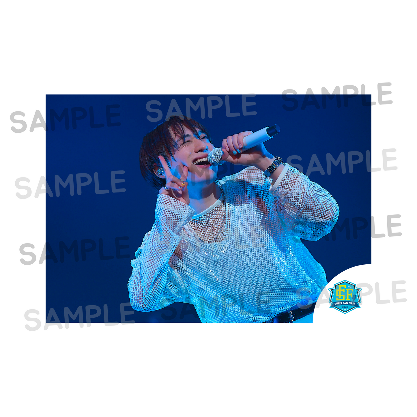 SUPER FAN FIRST Tour Photo05