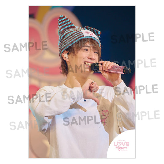 LOVE Typhoon Tour Photo02