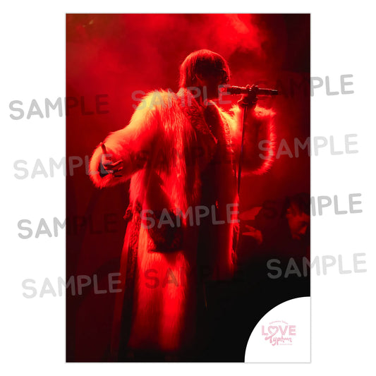 LOVE Typhoon Tour Photo03