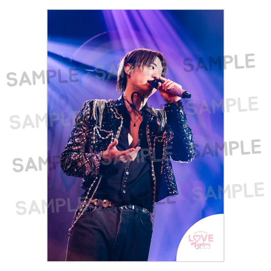 LOVE Typhoon Tour Photo05