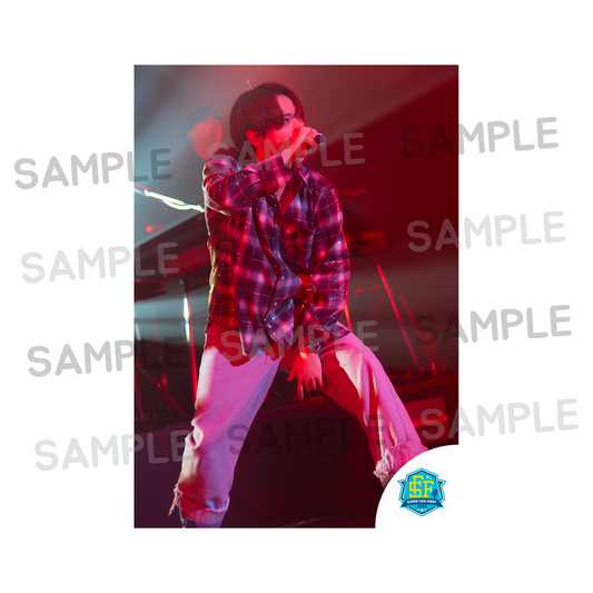 SUPER FAN FIRST Tour Photo08